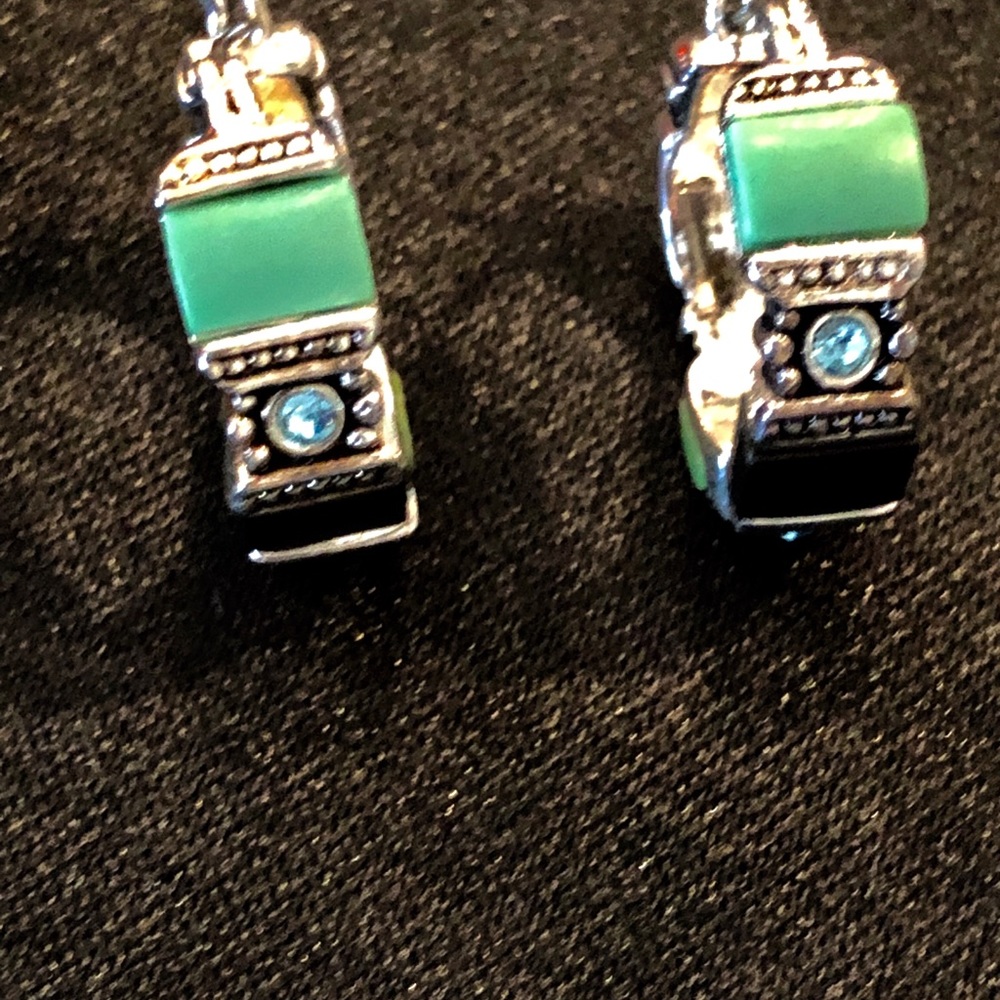 Jewelry bundle - Picture 2 of 8